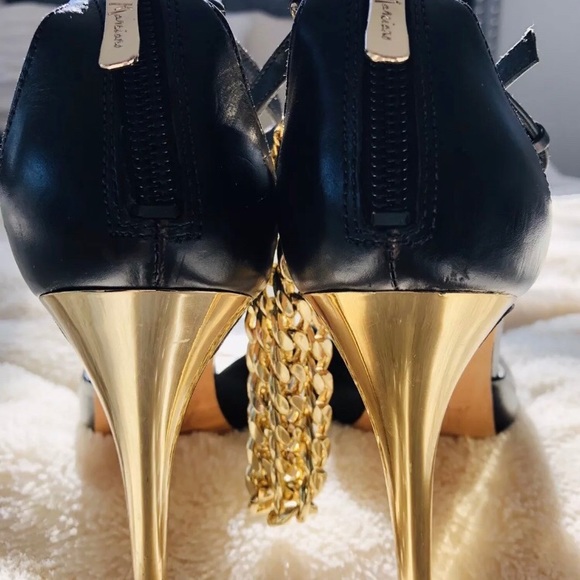 Guess by Marciano Peeptoe Pumps - Picture 2 of 4